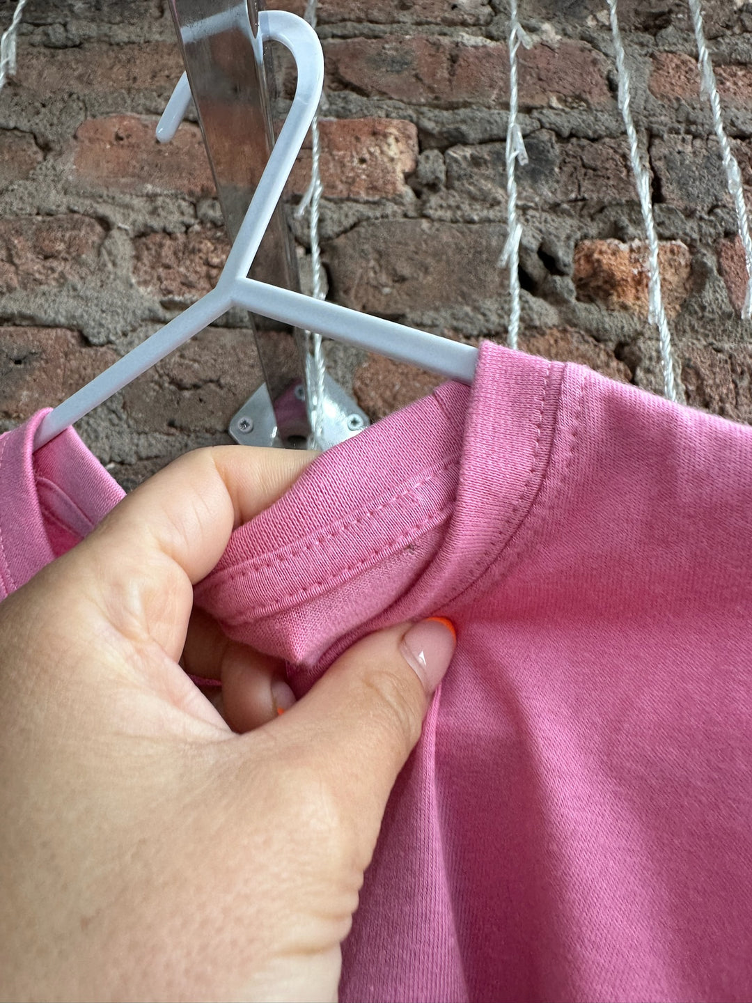 *SECONDS - Kids - Pink EY UP tee (Age 5-6)