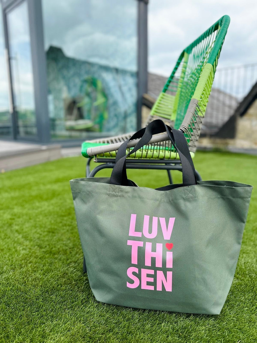 Luv Thi Sen Large Tote Bag