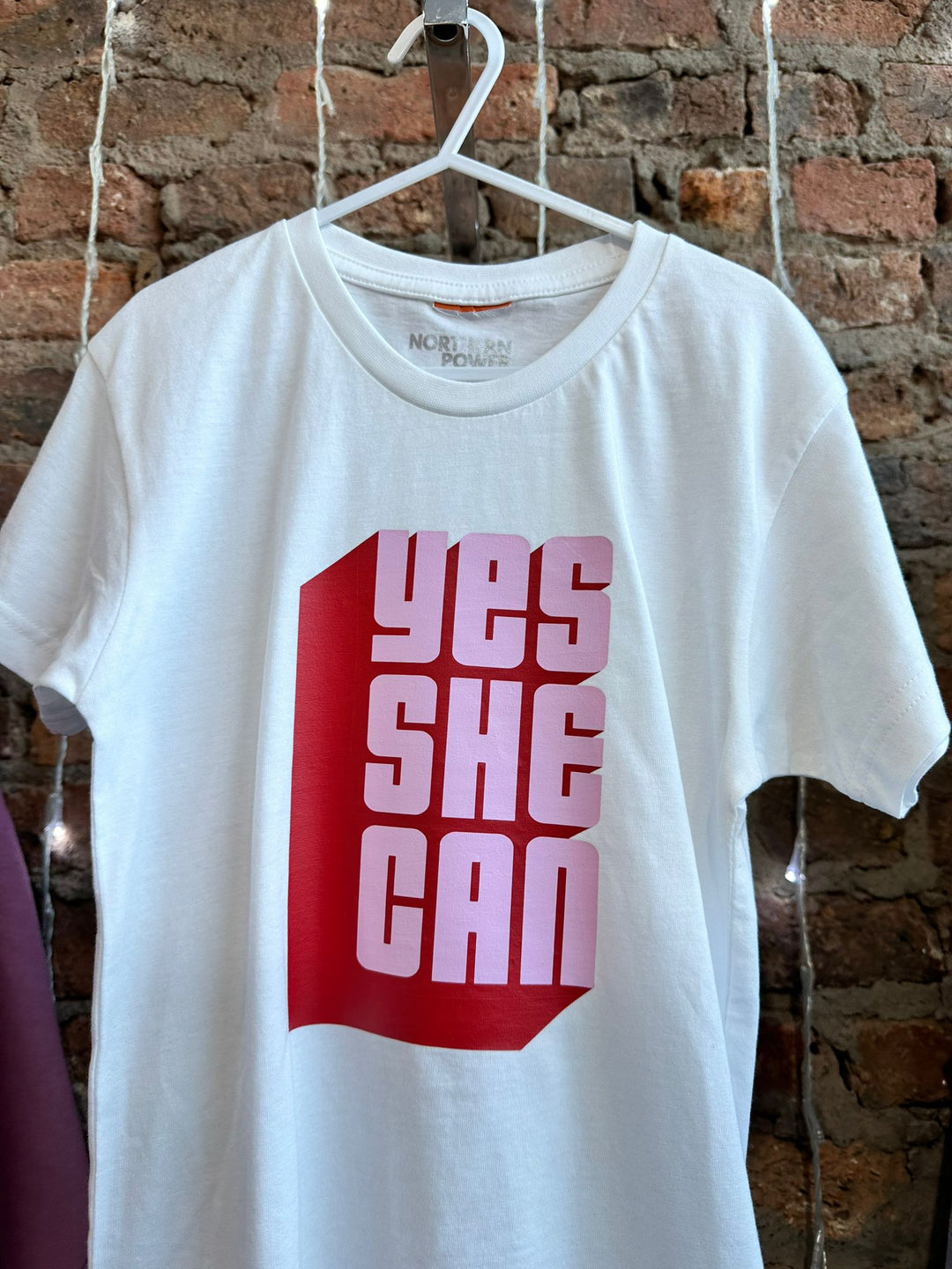 *KIDS - YES SHE CAN tee - Age 5-6